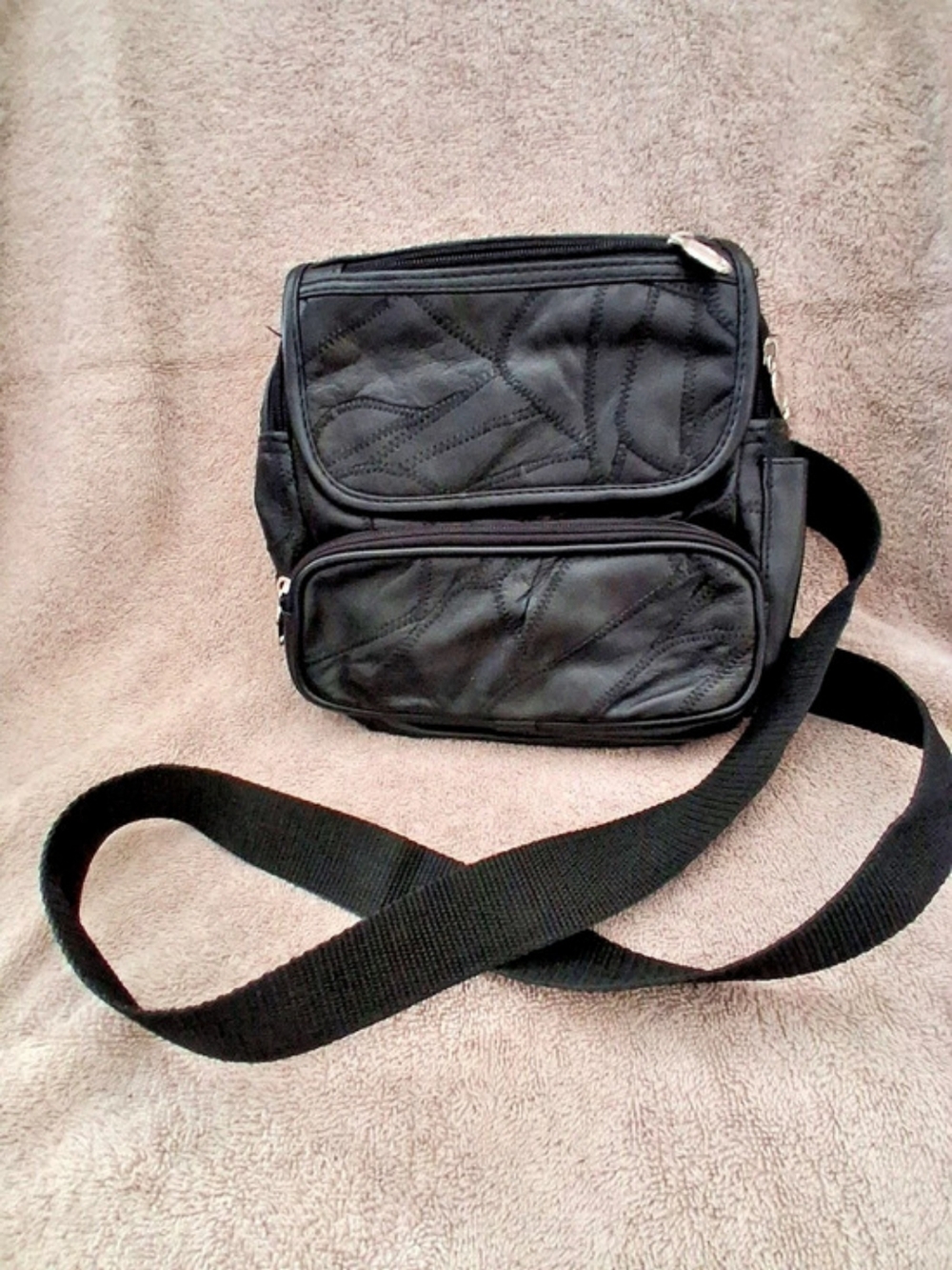 Crossbody Bag in Black